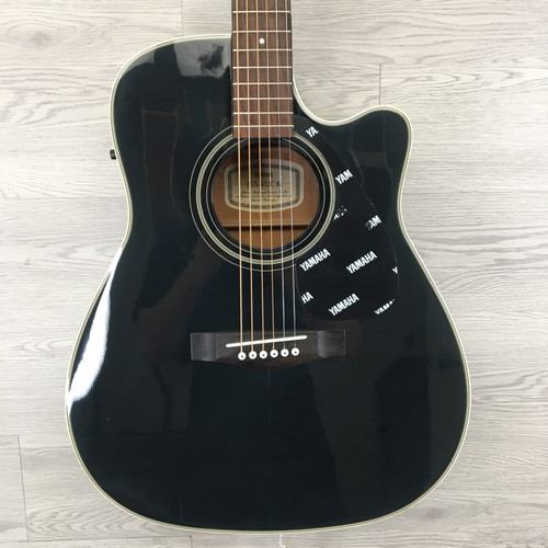 Vist Large View of Product Image Which is Used Yamaha FGX-412C BL Laminate Top Acoustic Guitar Black