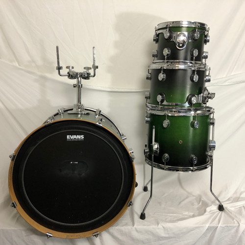 Vist Large View of Product Image Which is Used Pacific MX SERIES 4PC Drum Shell Kit Green 22" Kick Drum