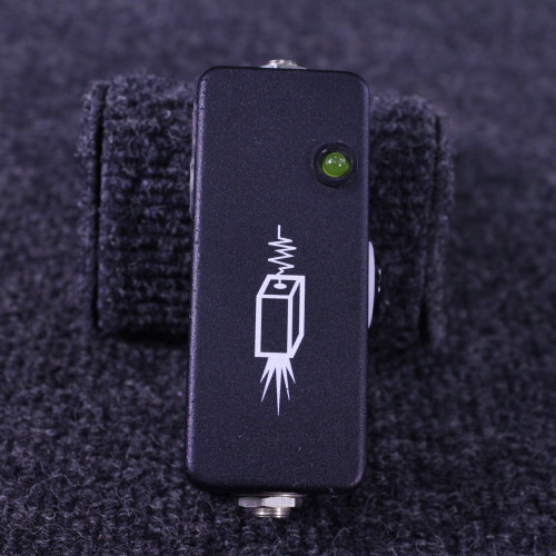Vist Large View of Product Image Which is Used JHS Pedals LITTLE BLACK BUFFER PEDAL Guitar Effects Pedal