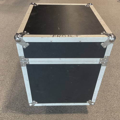 Vist Large View of Product Image Which is Used ROAD RUNNER SLANT MIXER RACK CASE