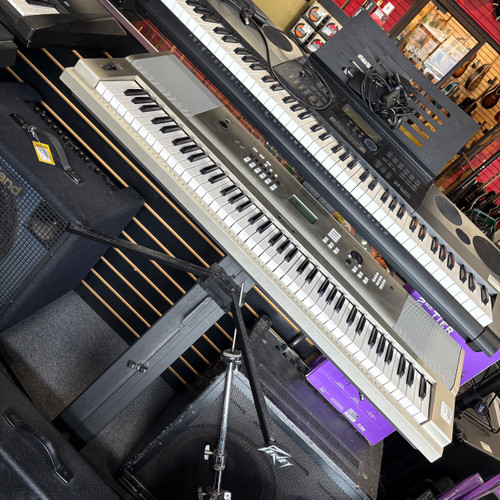 Vist Large View of Product Image Which is Used Yamaha YPG-535 Keyboard 88-Key