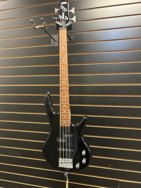 Vist Large View of Product Image Which is Used Ibanez GIO SOUNDGEAR Bass Guitar Black 4-String