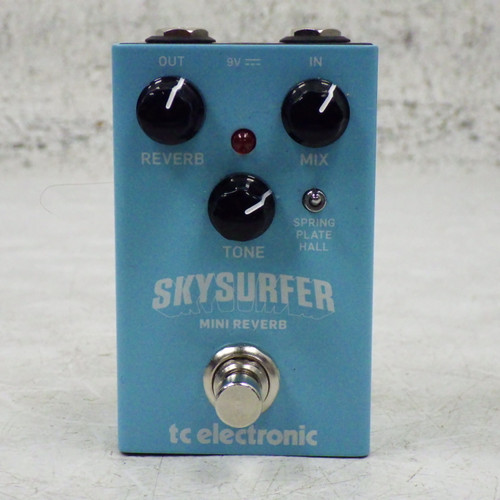 Vist Large View of Product Image Which is Used TC Electronic SKYSURFER Reverb Pedal