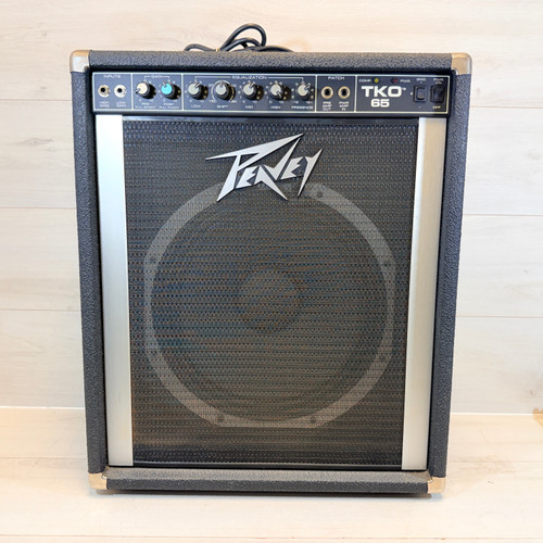 Vist Large View of Product Image Which is Used Peavey TKO 65 Bass Amplifier 1 x 15