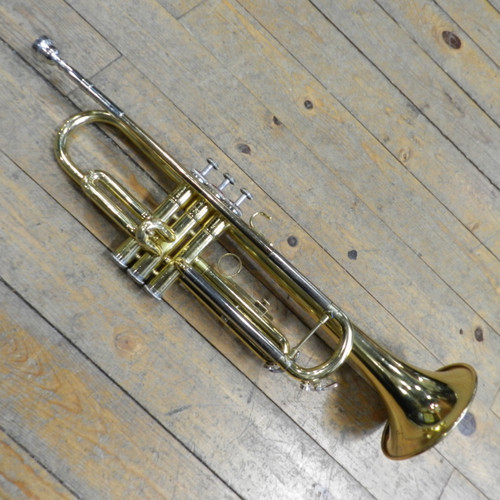 Vist Large View of Product Image Which is Used Yamaha YTR2320 Trumpet