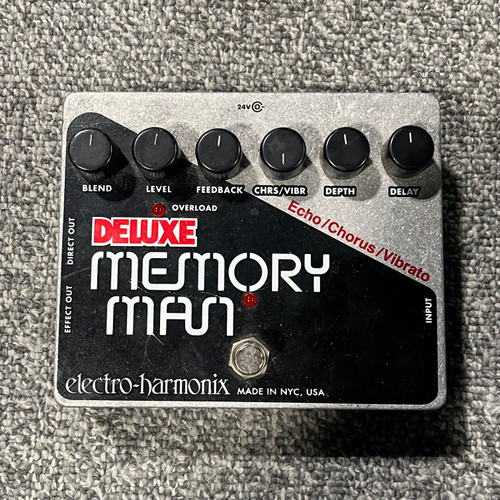 Vist Large View of Product Image Which is Used ELECTRO HARMONIX DELUXE MEMORY MAN Guitar Delay Pedal