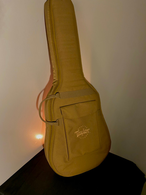 Vist Large View of Product Image Which is Used BABY TAYLOR ACOUSTIC GIG BAG Guitar Gig Bag