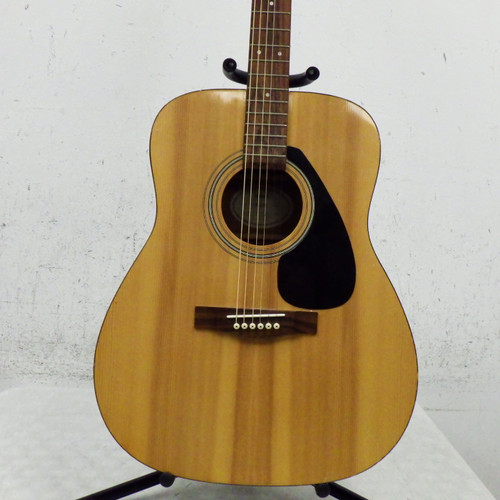 Vist Large View of Product Image Which is Used Yamaha F-310 Acoustic Guitar Wood