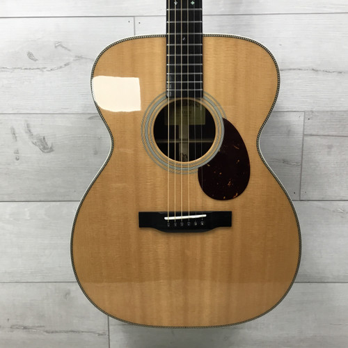 Vist Large View of Product Image Which is Used Eastman E8 OM Orchestra Solid Top Acoustic Guitar Natural
