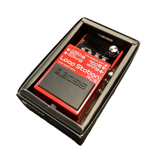 Vist Large View of Product Image Which is Used Boss RC-5 Guitar Effect