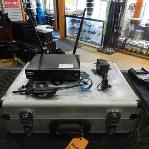 Vist Large View of Product Image Which is Used American Audio ZRII W/CASE Wireless Microphone