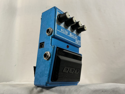 Vist Large View of Product Image Which is Used DOD ICE BOX FX64 CHORUS Chorus Pedal