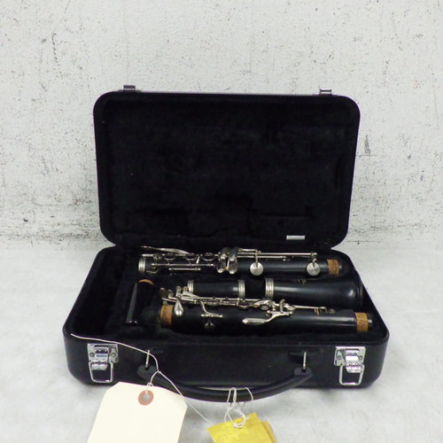 Vist Large View of Product Image Which is Used Yamaha 255 CLARINET W/CASE Resonite Clarinet