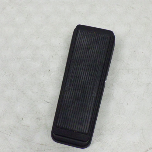 Vist Large View of Product Image Which is Used Dunlop GCB95 CRY BABY Wah Pedal