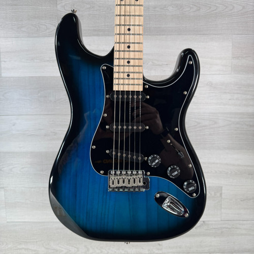 Vist Large View of Product Image Which is Used Parts 6-string Electric Guitar - Blue