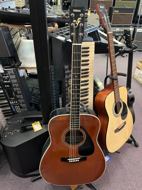 Yamaha Acoustic Guitars Vist Large View of Product Image Which is Yamaha Acoustic Guitars