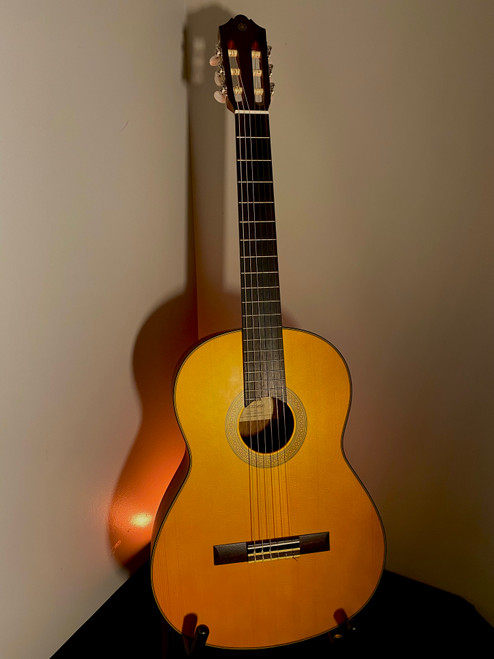 Vist Large View of Product Image Which is Used Yamaha CG122MSH Solid Top Acoustic Guitar Wood