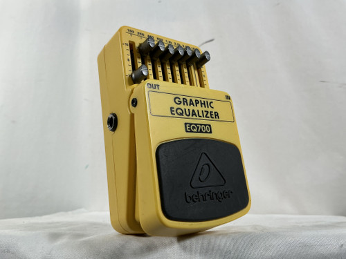 Vist Large View of Product Image Which is Used Behringer EQ700 GRAPHIC EQ EQ Pedal