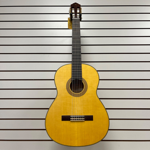 Vist Large View of Product Image Which is Used Yamaha CG172SF Laminate Top Acoustic Guitar Natural