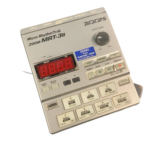 Vist Large View of Product Image Which is Used Zoom MRT-3B W/ADPT Drum Machine