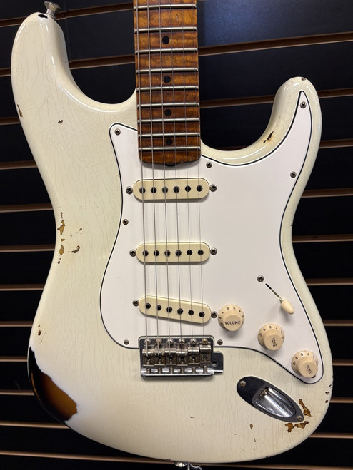 Vist Large View of Product Image Which is Used Fender 2019 LTD ROASTED TOMATILLO STRAT S Type Electric Guitar White 6-String