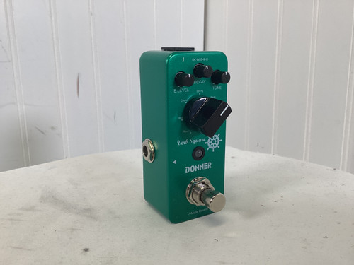 Vist Large View of Product Image Which is Used Donner VERB SQUARE Reverb Pedal