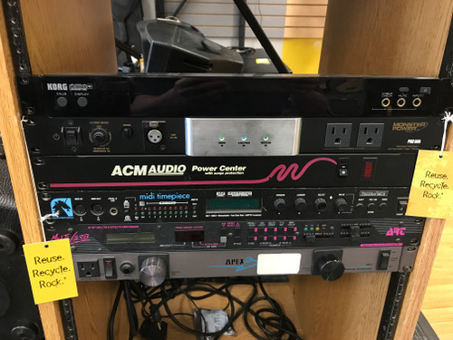Vist Large View of Product Image Which is Used Monster Power PRO 900 Rackmount Recording Device