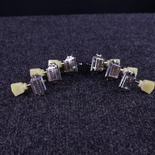 Vist Large View of Product Image Which is Used Gibson DELUXE TUNERS CHROME Guitar Hardware