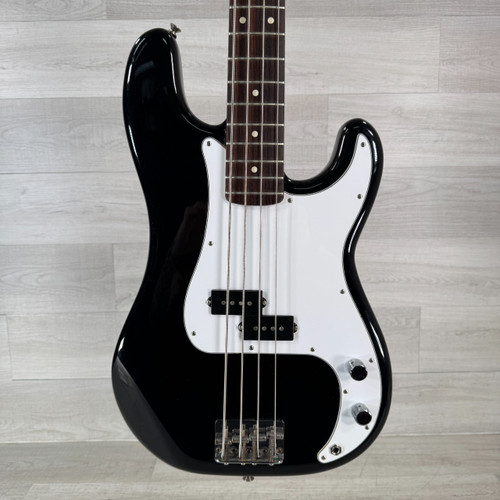 Vist Large View of Product Image Which is Used Fender Vintage 1979 Precision Bass - Black - Gig Bag Included