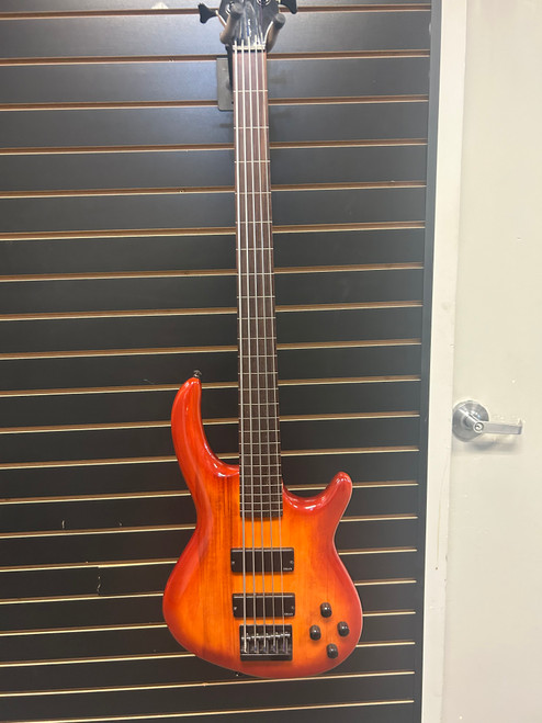 Vist Large View of Product Image Which is Used Dean EDGE 5 FRETLESS Bass Guitar Cherry Sunburst 5-String