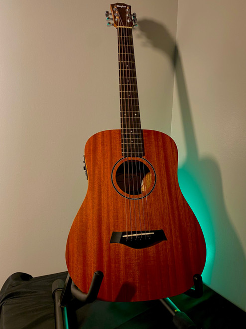 Vist Large View of Product Image Which is Used Taylor BT2E ACOUSTIC ELECTRIC Solid Top Acoustic Guitar Wood