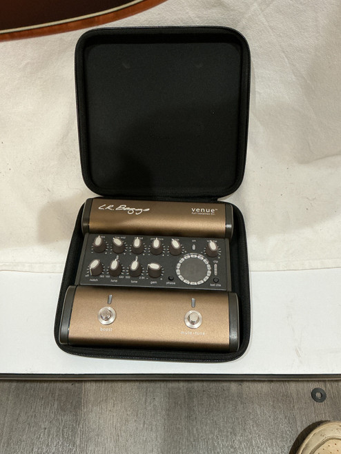 Vist Large View of Product Image Which is Used LR Baggs VENUE Pedal Board