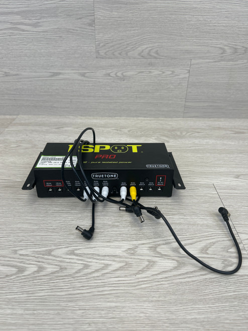 Vist Large View of Product Image Which is Used Truetone 1SPOT PRO CS12 POWER SUPPLY Pedal Power Supply