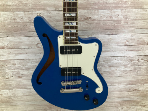 Vist Large View of Product Image Which is Used D'Angelico DELUXE BEDFORD SH Semi-Hollow Electric Guitar