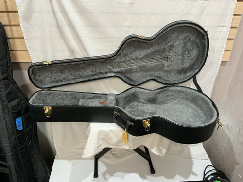 Vist Large View of Product Image Which is Used Gibson ACOUSTIC CASE Guitar Case