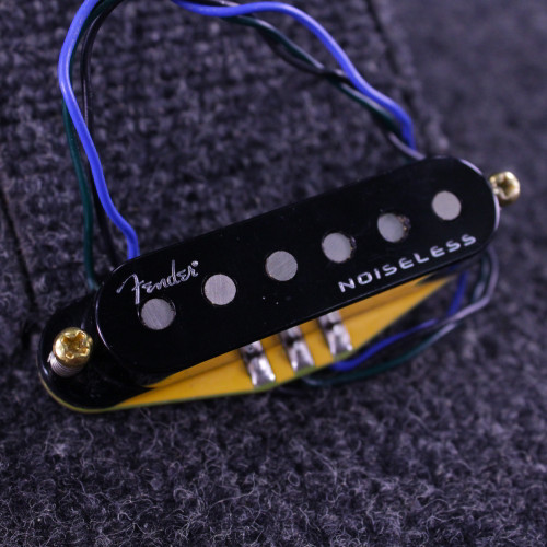 Vist Large View of Product Image Which is Used Fender N4 MVT NOISELESS PICKUP Guitar Pickup