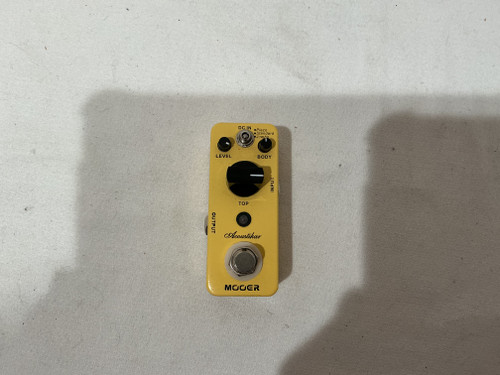 Vist Large View of Product Image Which is Used Mooer ACOUSTIKAR MICRO Synthesizer Pedal