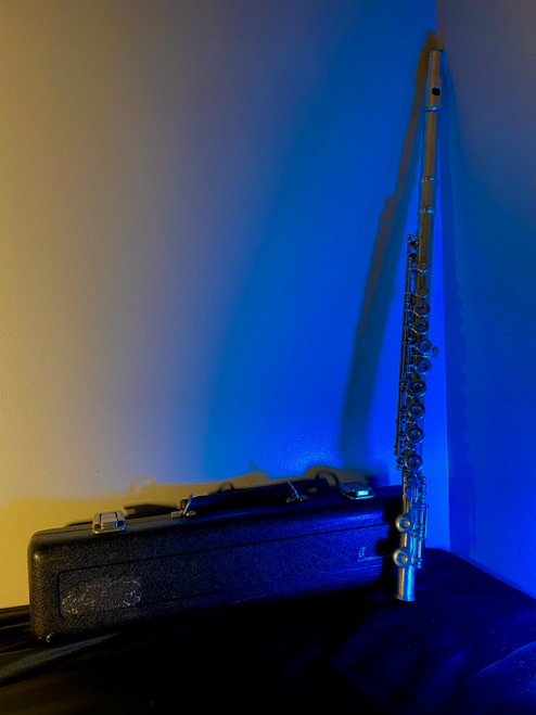 Vist Large View of Product Image Which is Used Gemeinhardt 22 SP FLUTE Student Flute