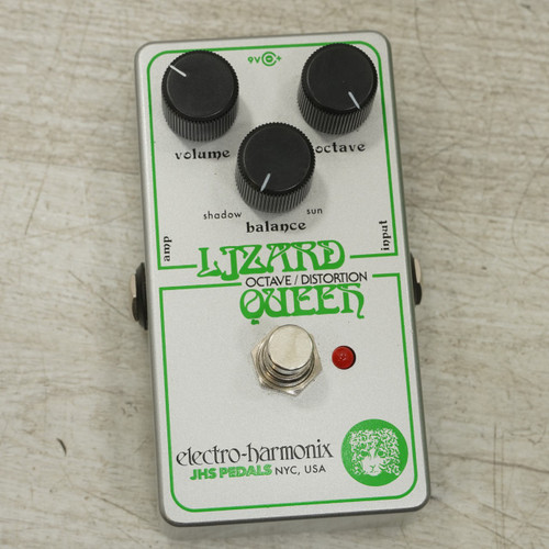 Vist Large View of Product Image Which is Used Electro Harmonix Lizard Queen Fuzz Pedal