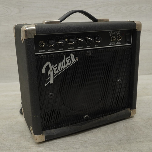Vist Large View of Product Image Which is Used Fender Frontman Amp 1 X 8 Solid State Amplifier
