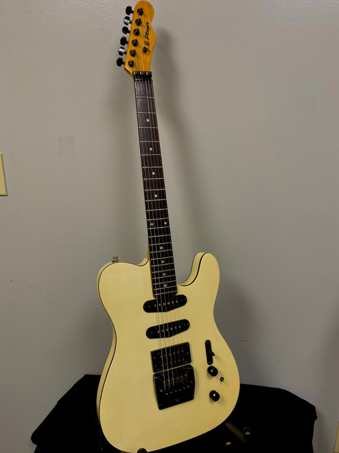 Vist Large View of Product Image Which is Used Jb Player TELE-STYLE T Type Electric Guitar White 6-String