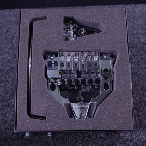 Vist Large View of Product Image Which is Used Floyd Rose FRX SURFACE MOUNT LOCKING TREM CHROME Guitar Hardware
