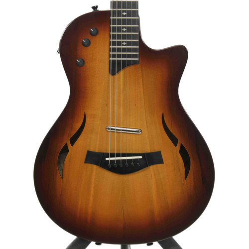 Vist Large View of Product Image Which is Used Taylor T5Z CLASSIC Semi-Hollow Electric Guitar Wood 6-String
