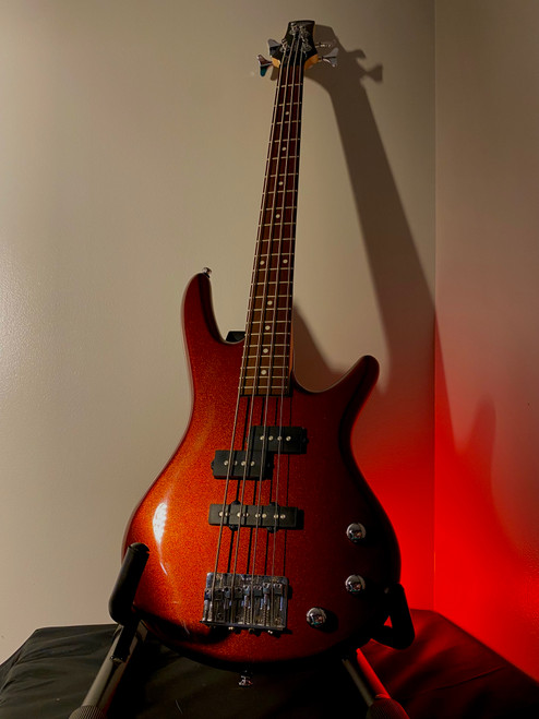 Vist Large View of Product Image Which is Used Ibanez GIO GSRM20 1P-03 MIKRO Modern Metal Bass Guitar Red 4-String