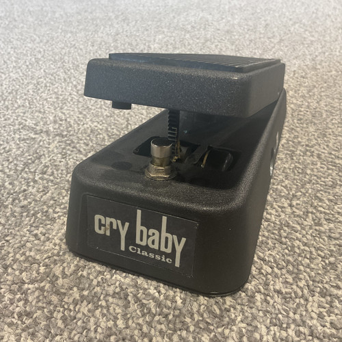 Vist Large View of Product Image Which is Used DUNLOP CRY BABY CLASSIC GCB95F Guitar Wah Pedal