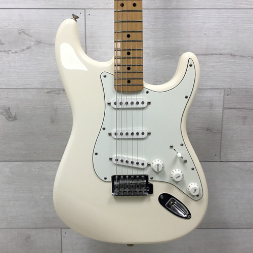 Vist Large View of Product Image Which is Used Fender 2016 Standard Stratocaster Electric Guitar White