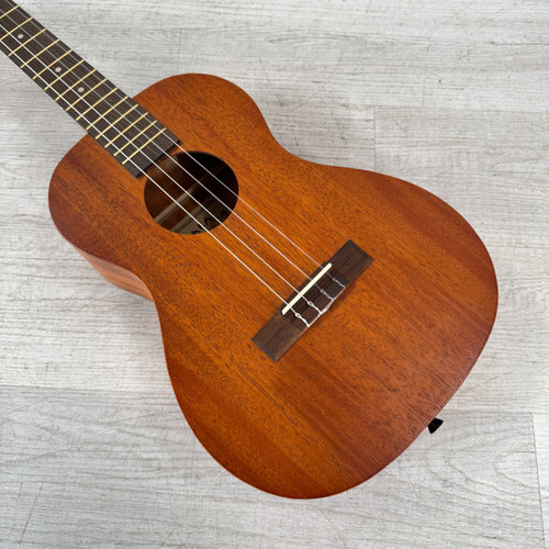Vist Large View of Product Image Which is Used Makala MK-B Baritone Ukulele