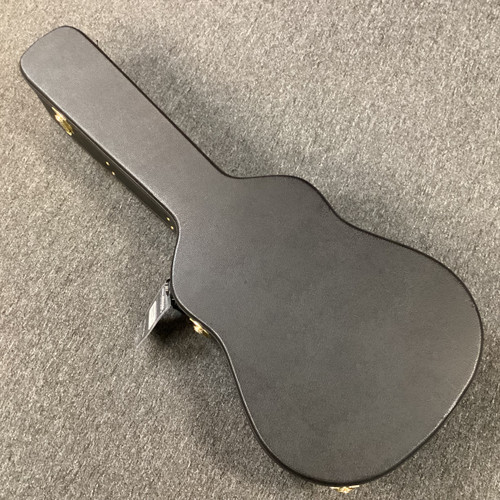 Vist Large View of Product Image Which is Used NO BRAND (Brandless Product) CASE - ACOUSTIC Guitar Case