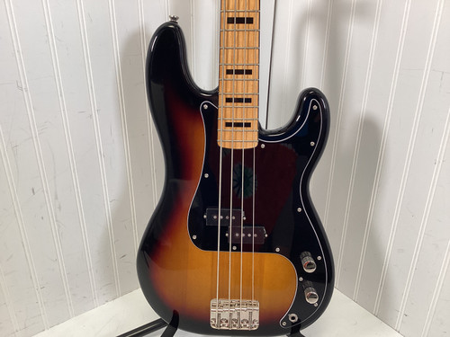 Vist Large View of Product Image Which is Used Squier CLASSIC VIBE 70S P BASS P Type Bass Guitar Sunburst 4-String