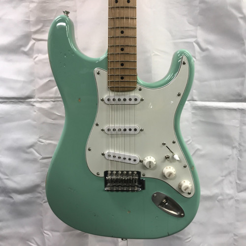 Vist Large View of Product Image Which is Used PARTSCASTER W/GILMOUR MOD S Type Electric Guitar Green 6-String